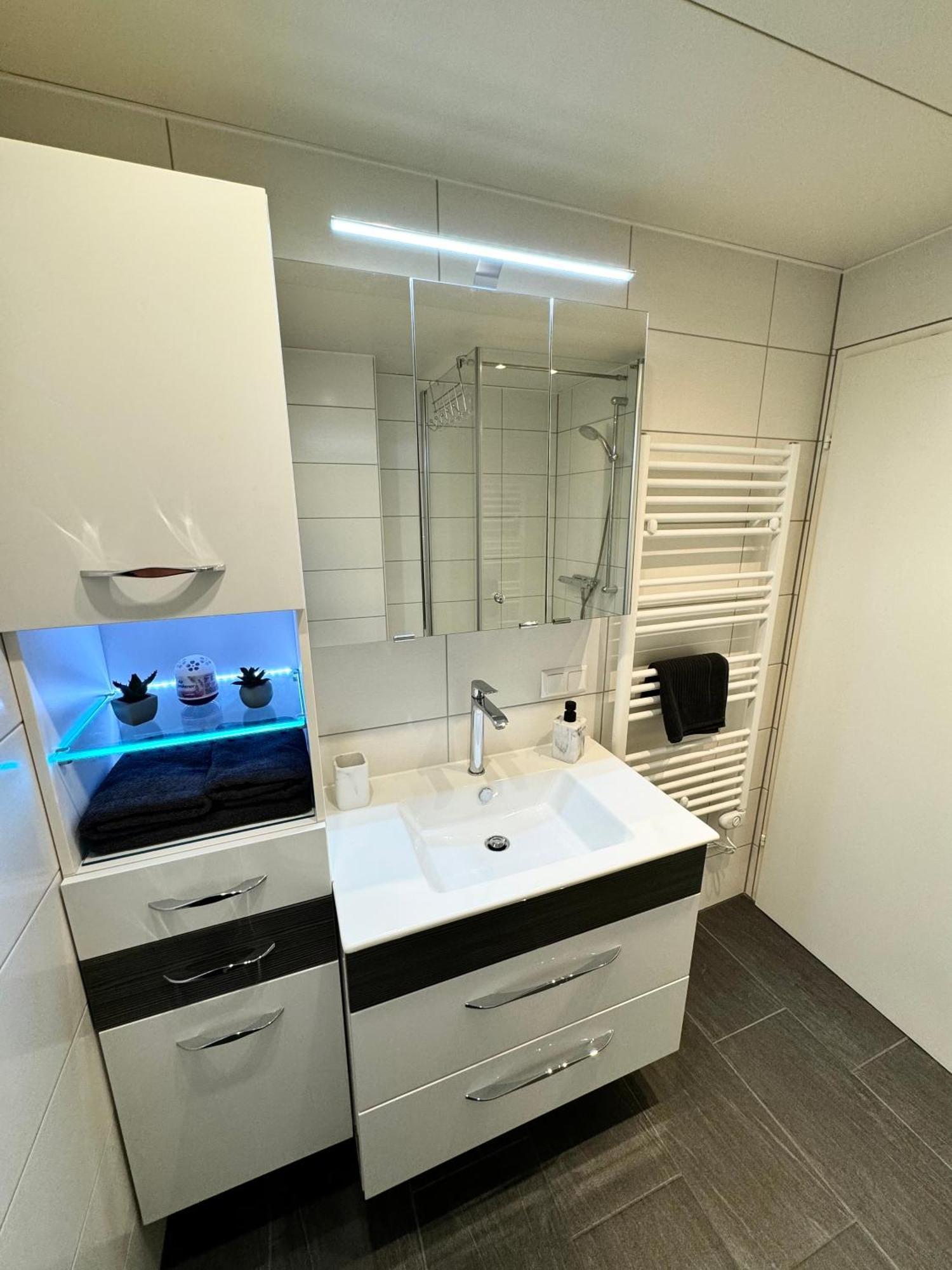 Apartment Am Ossiacher See Mit Seeblick Landskron Exterior foto
